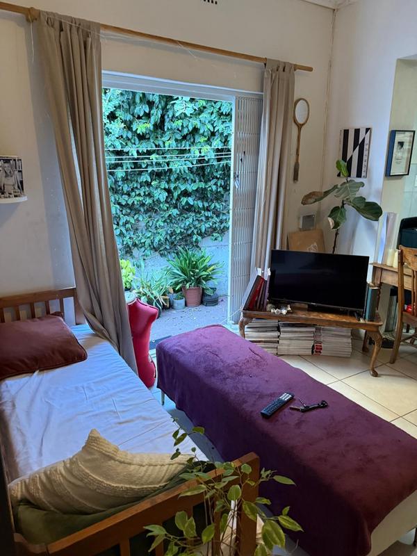 To Let 1 Bedroom Property for Rent in Oranjezicht Western Cape